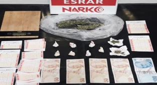 Uyuşturucu ticaretine karışan 24 kişi gözaltına alındı