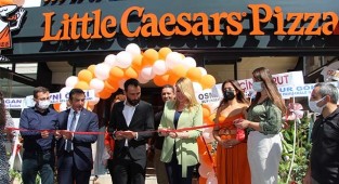 25 yıl sonra görevinden istifa edip memleketinde yatırım yaptı