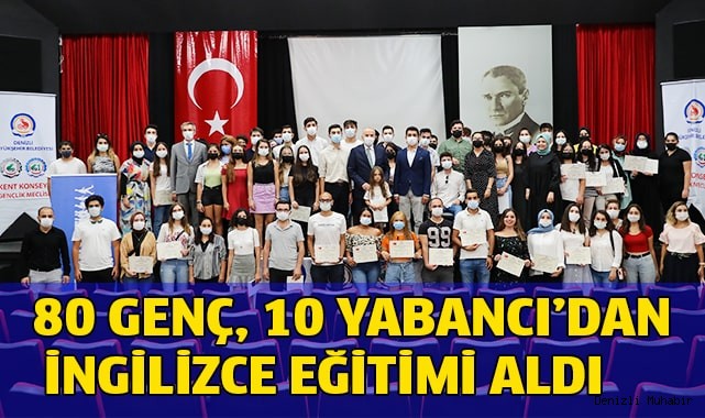 80 genç, 10 yabancı eğitmenden İngilizce eğitimi aldı