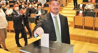 Başkan Uz; “Transferlerde sorumluluk bana ait” 