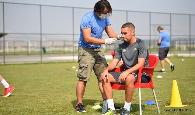 Denizlispor'da futbolculara laktat testi uygulandı