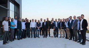 DSO MECLİS TOPLANTISI YENİ BİNANIN ŞANTİYESİNDE YAPILDI