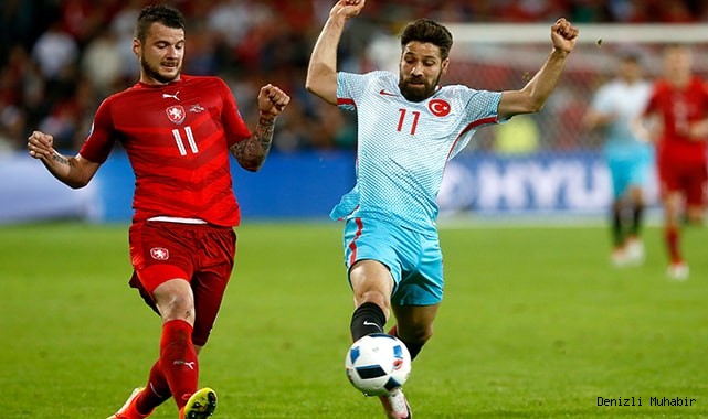 Olcay Şahan, futbolu bıraktı