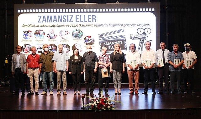 ZAMANSIZ ELLER BELGESELİ SANATSEVERLERLE BULUŞTU