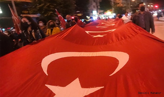 500 metrelik bayrakla cumhuriyet yürüyüşü