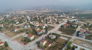 AKKÖY’ÜN YOLLARINA PARKE TAŞI DÖŞENDİ