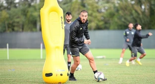 Altaş Denizlispor, Balıkesirspor maçı hazırlıklarını tamamladı.
