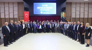 BAŞKAN DOĞAN MUHTARLARLA BİR ARAYA GELDİ