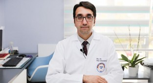 Cerrahi’nin Kadın Hastalıkları ve Doğum kadrosu Doç. Dr. Ömer Demirtaş ile daha da güçlendi