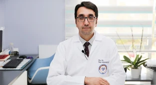Cerrahi’nin Kadın Hastalıkları ve Doğum kadrosu Doç. Dr. Ömer Demirtaş ile daha da güçlendi