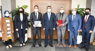 Denizli ‘İmam hatip okulları başarılı örnekler sergisi’ finallerinde Türkiye üçüncüsü oldu