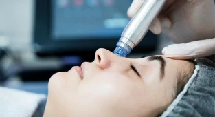 Mevsim geçişlerinde cilt sağlığında merak edilenleri uzmanlar açıkladı