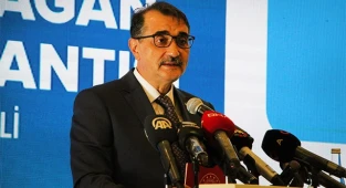 "Türkiye Petrolleri ve BOTAŞ'ın satılması söz konusu değildir"