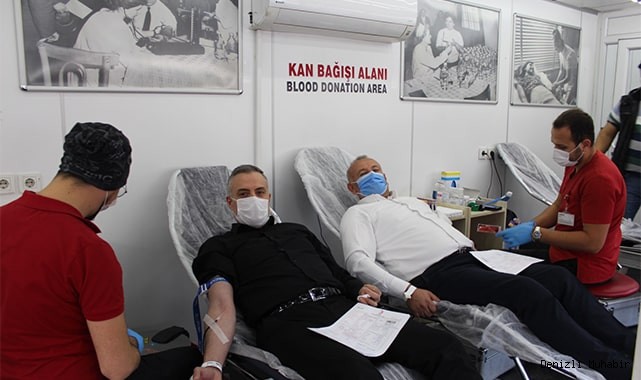 AK Parti Sarayköy İlçe Başkanlığı kan bağışına destek verdi
