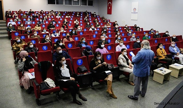 Büyükşehir'den teknoloji bağımlılığı eğitimi