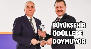 BÜYÜKŞEHİR ÖDÜLLERE DOYMUYOR