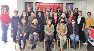 Denizli’de CHP’li kadınlar şiddete ‘hayır’ dedi.