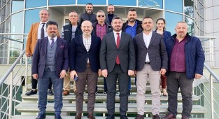 Karadenizlililer Derneği'nden Horoz'a ziyaret