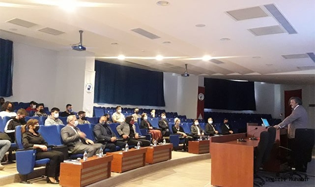 Mehmet Akif’i Yetiştiren Coğrafyaların Özellikleri Konulu Konferans Düzenlendi