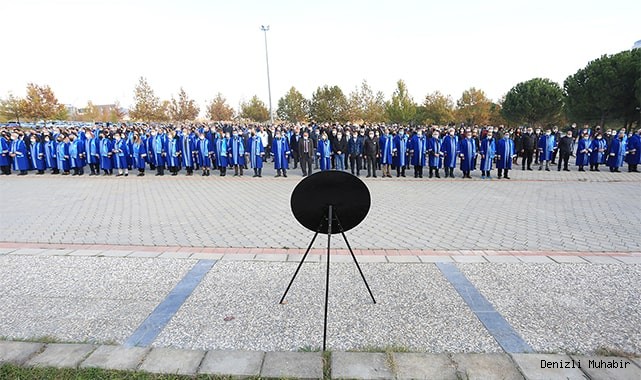 PAÜ Ailesi, 10 Kasım’da Ata’sını Anmak İçin Bir Araya Geldi