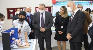 Sarayköy’de 4006 TÜBİTAK Bilim Fuarı açıldı