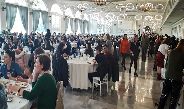 Çağdaş kadınlar kahvaltıda buluştu