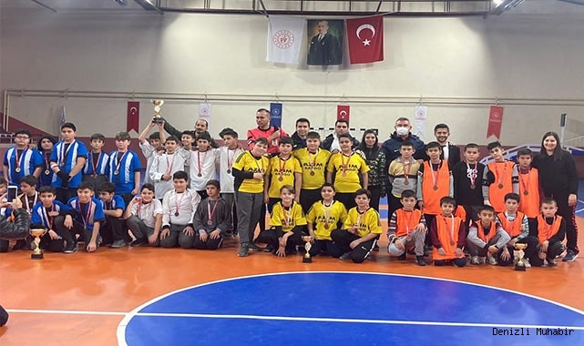 Çal’da futsal coşkusu