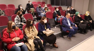 DENİZLİ ÇÖZÜM KOLEJİ VELİLER VE ÇOCUKLARI ARASINDA KİTAP BAĞI KURUYOR
