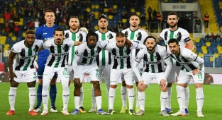 Denizlispor son dakikalarda yediği golle yıkıldı