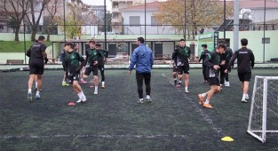 Horozun gençleri çıkışı sürdürmek istiyor