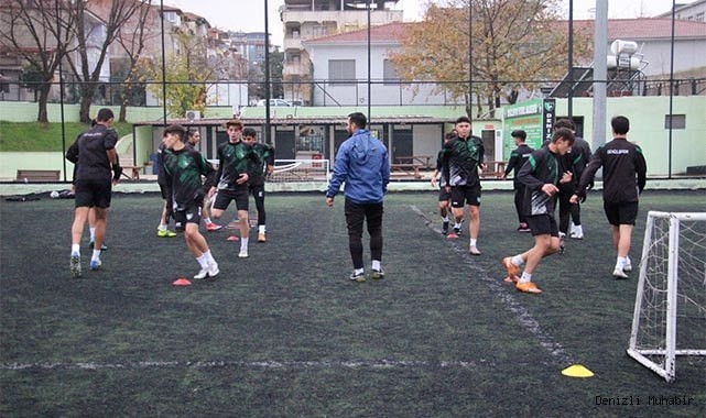 Horozun gençleri çıkışı sürdürmek istiyor