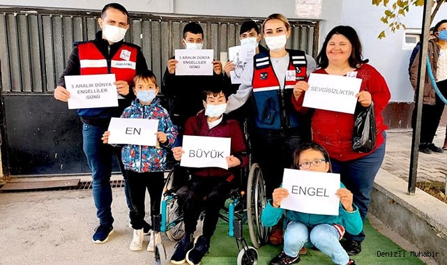 Jandarmadan özel çocuklara özel ilgi