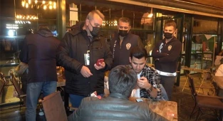 Polis ekipleri 526 farklı iş yeri ve apartta denetim gerçekleştirdi
