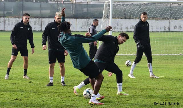 Son idmanını tamamlayan Denizlispor, İzmir’e gitti