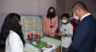 TOKİ Ortaokulu 4006 Bilim Fuarı Açıldı