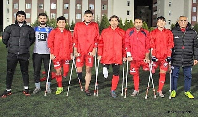 Yedek oyuncusu dahi olmayan takım geçtiğimiz yılın formalarıyla sahaya çıkıyor