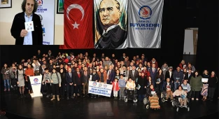 Büyükşehir görme engelli bireylere ışık olmaya devam ediyor