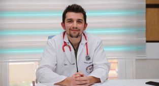 Dr. Hakan Çakır,göreve başladı