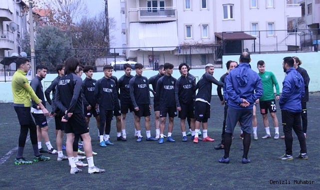 Genç Horozlar, Bandırma’ya 3 puan için gidiyor