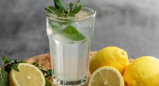 Suya limon katmak zayıflatmaz