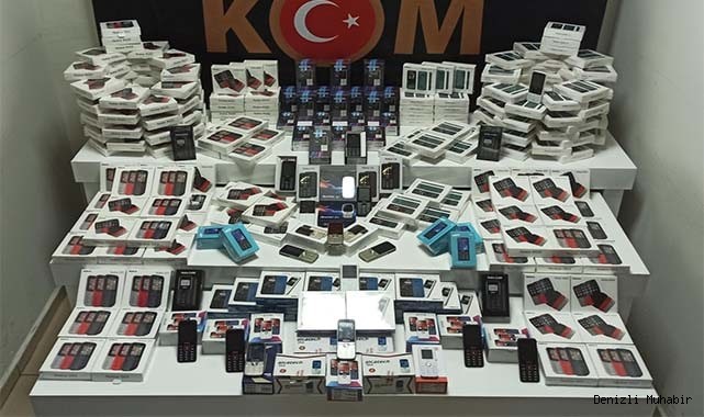 Telefon kaçakçısı 5 şüpheli yakalandı