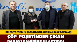 Çöp sandığı poşetten para  çıktı
