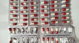 JANDARMA ÜÇ KADIN SATICIYI YAKALADI!