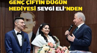 Sevgi Eli’nden genç çifte 14 Şubat sürprizi