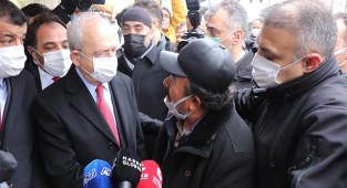 Vatandaş gözyaşlarıyla Kılıçdaroğlu’na dert yandı
