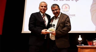 Başkan Zolan: “Sevginiz salonlara sığmadı”