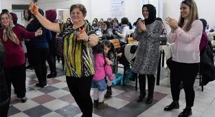 Buldanlı kadınlar, 8 Mart’ta doyasıya eğlendi