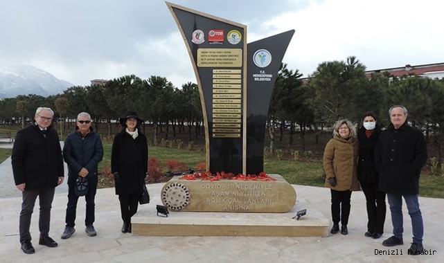 Denizli’de sağlık şehitleri anıldı