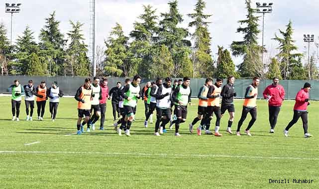 Denizlispor’da hedef üst sıralar