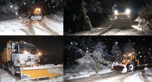 PAMUKKALE’DE KARLA MÜCADELE DEVAM EDİYOR